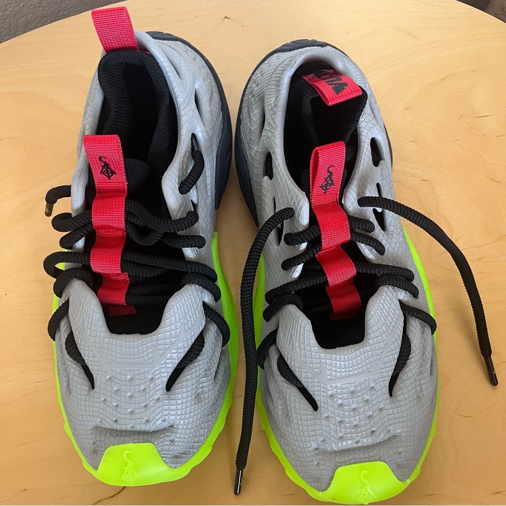 Last Chance! NIB Collective Vulture Foam Turbo Sneakers Men’s Size 11 Sock Shoes